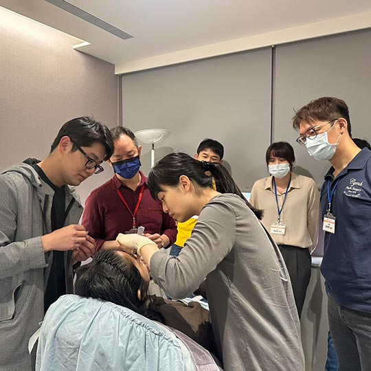 林永祥醫師/周爾康醫師受邀台灣整形外科醫學會擔任青年醫師微整形Workshop台中場講者與指導員